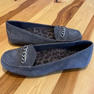 Vionic Grey Mesa Leather chain link flats size8